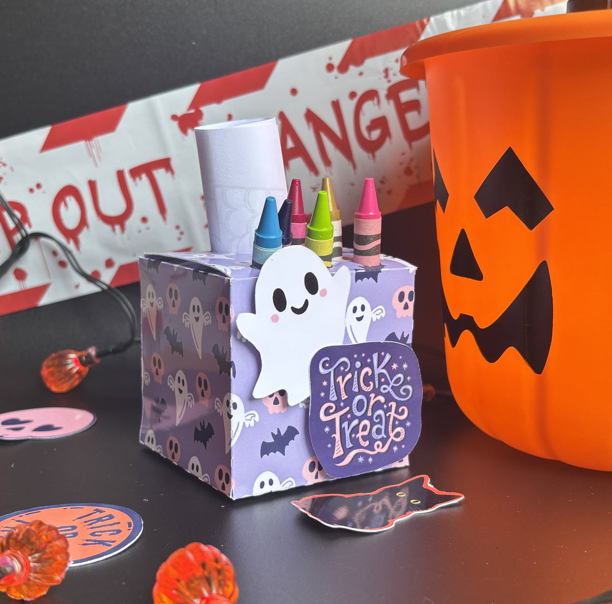 Pretty Little Haunts Colouring Activity Box